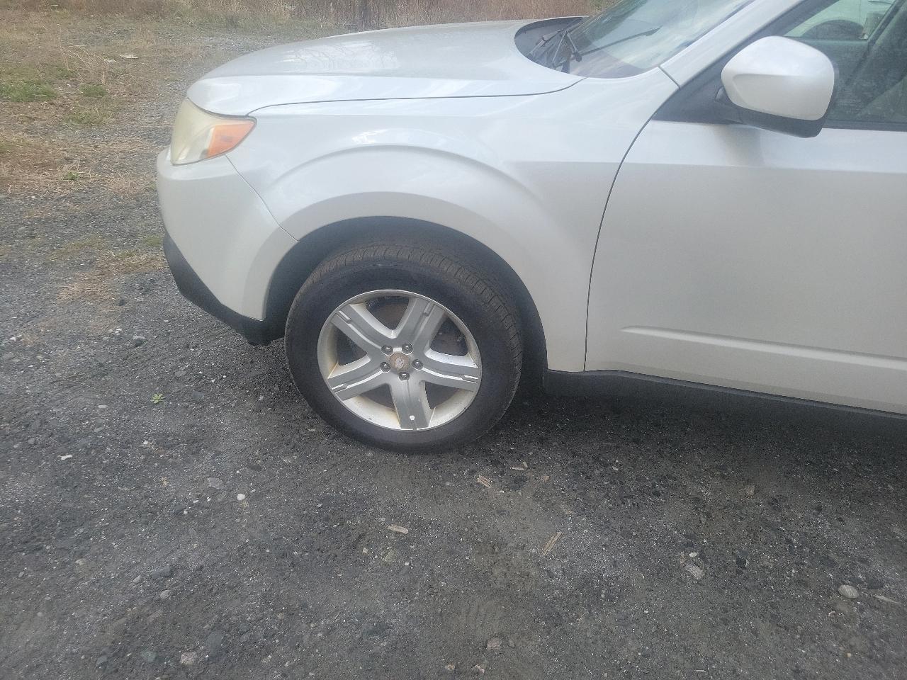 Subaru Forester 2.5X Limited 2010