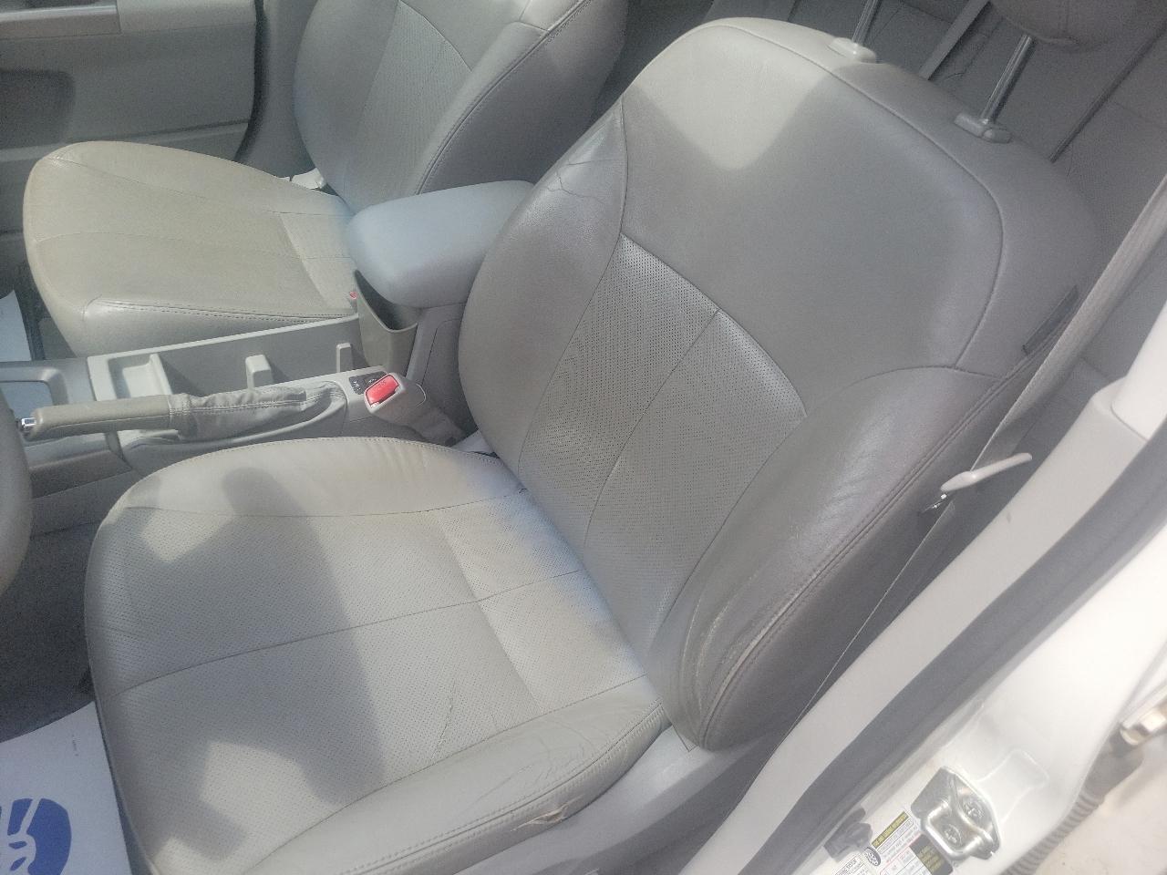 Subaru Forester 2.5X Limited 2010