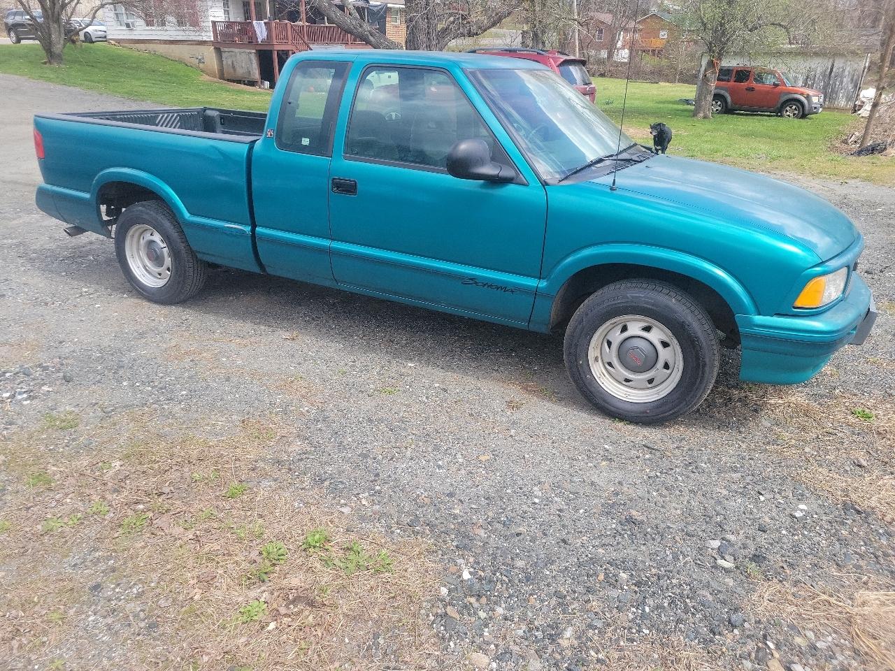 GMC Sonoma Club Coupe 2WD 1995