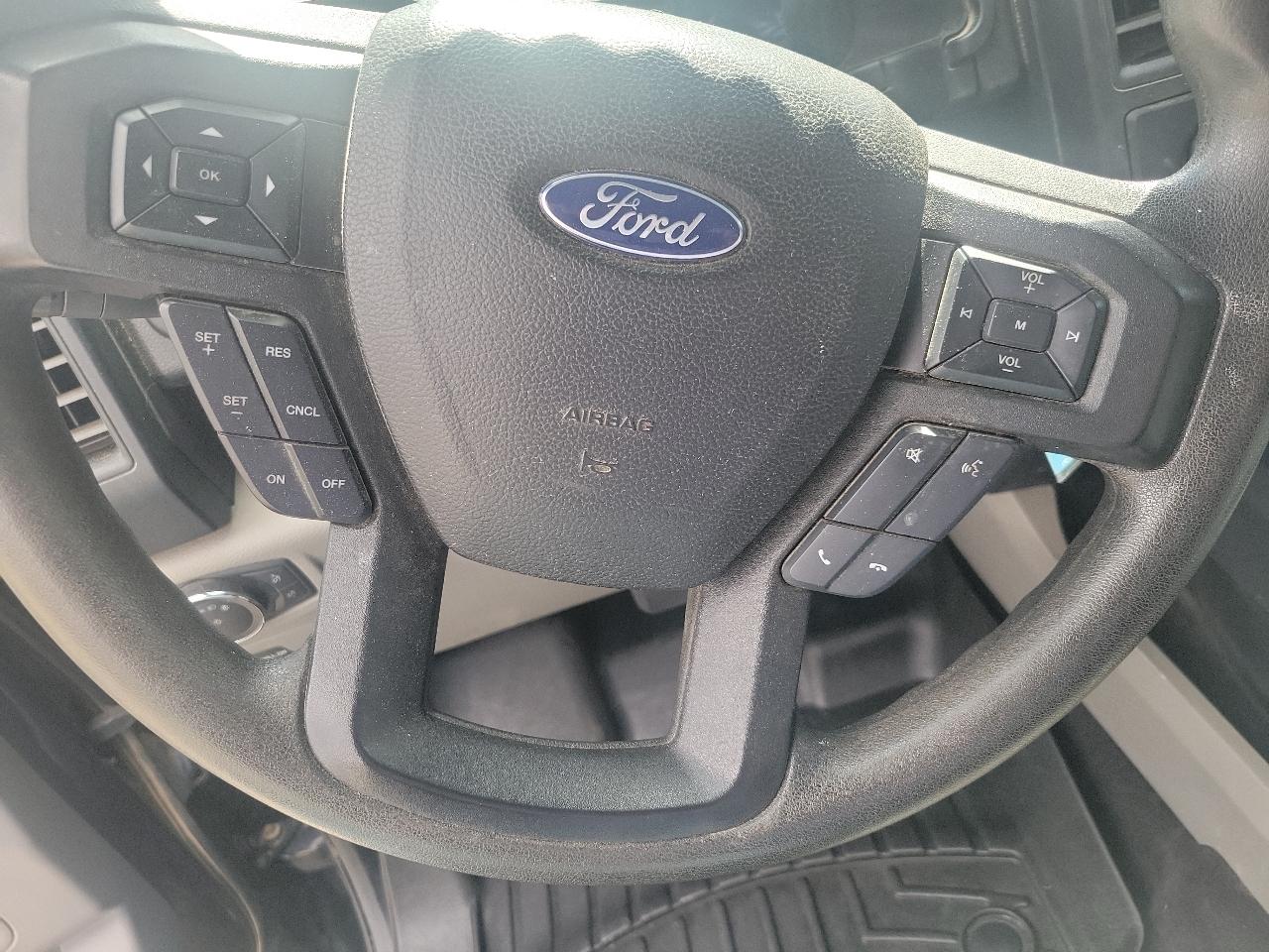 Ford F-150 4WD SuperCab 145" STX 2018