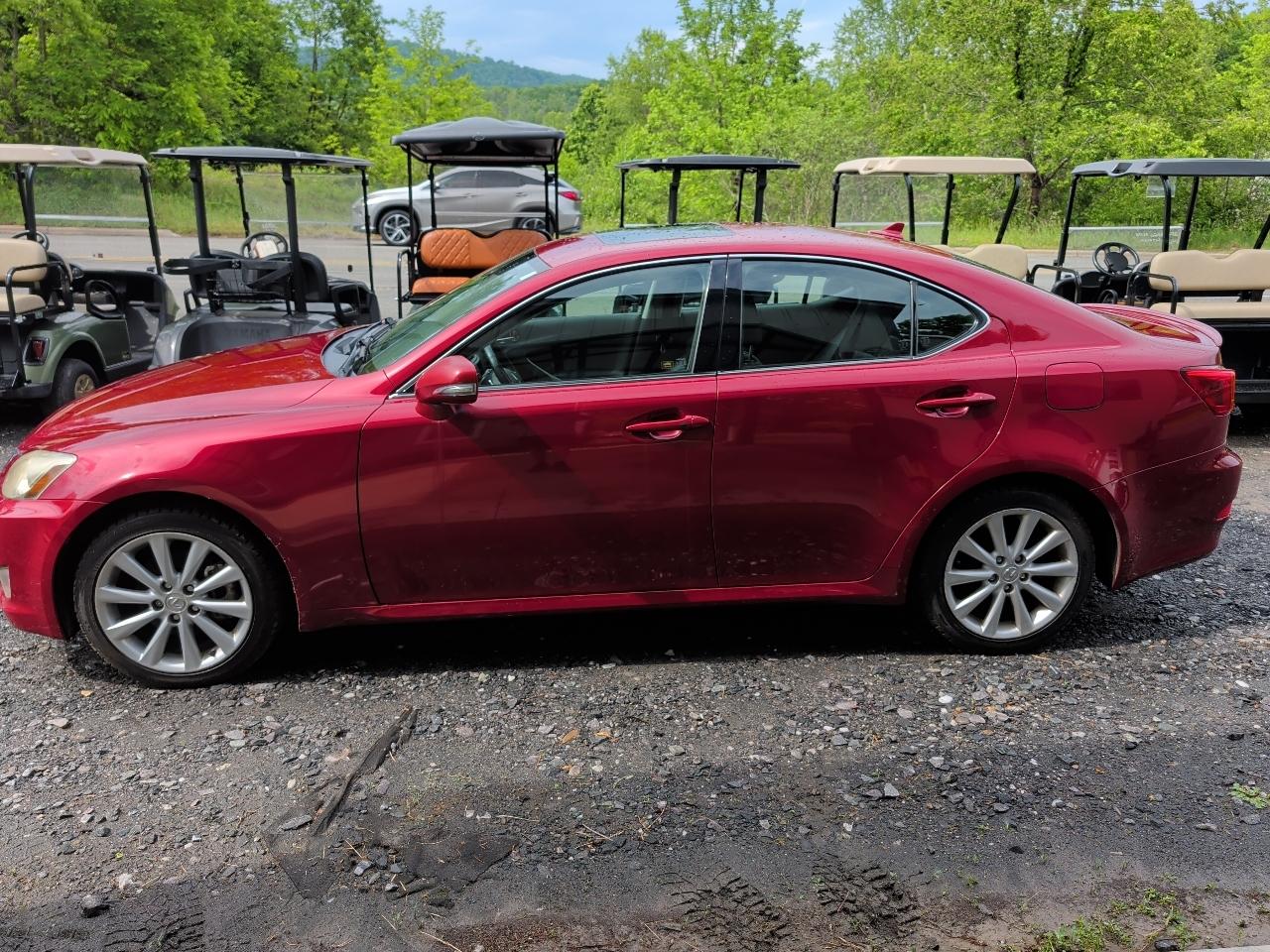 Lexus IS 200t 4dr Sdn 2009