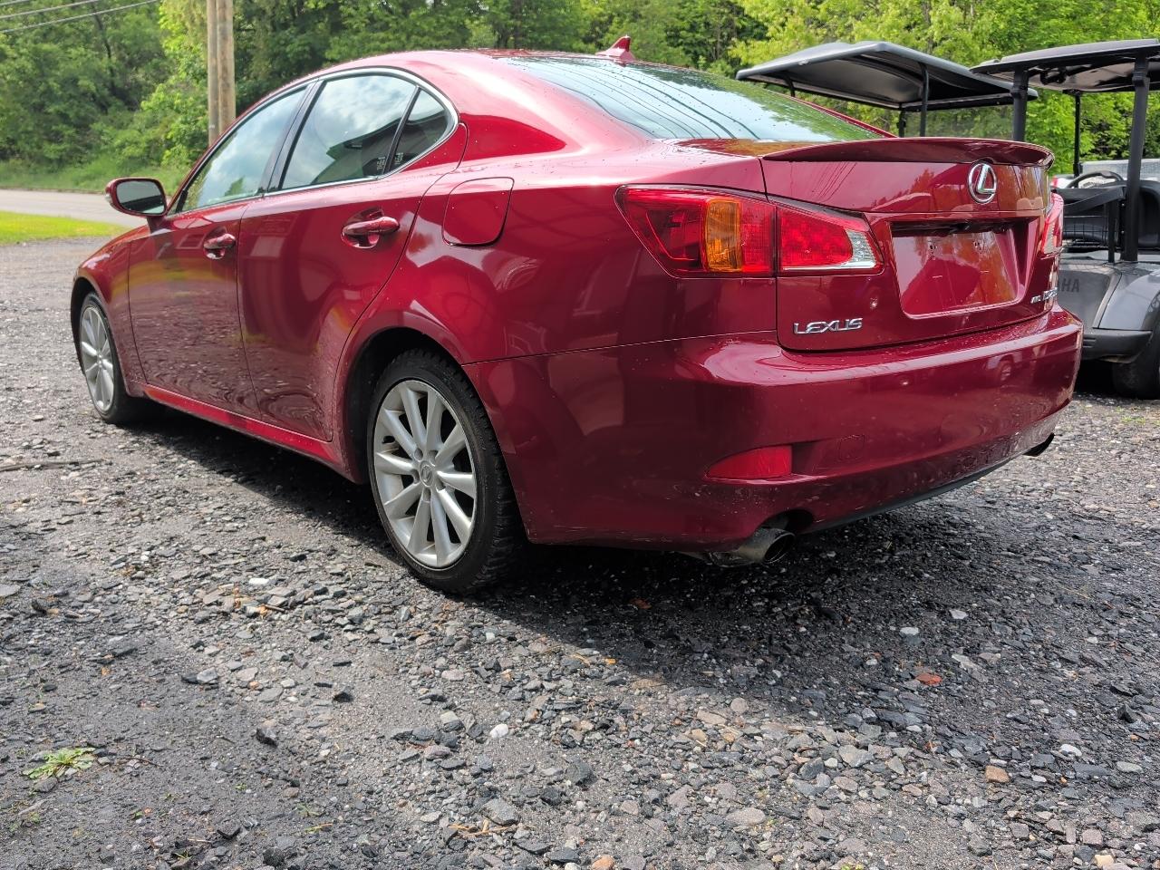 Lexus IS 200t 4dr Sdn 2009