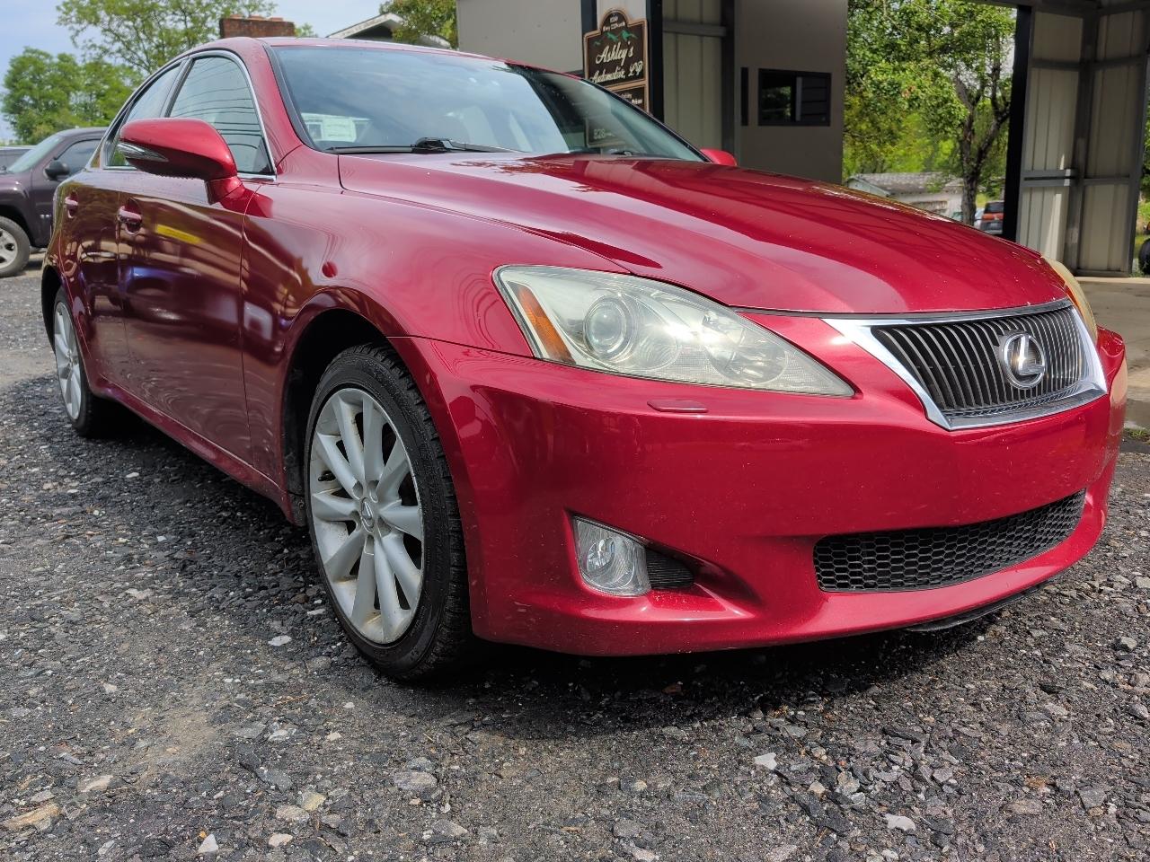 Lexus IS 200t 4dr Sdn 2009