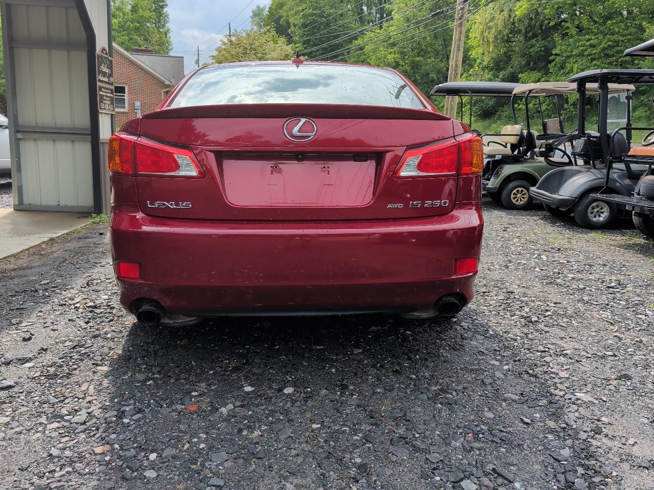Lexus IS 200t 4dr Sdn 2009