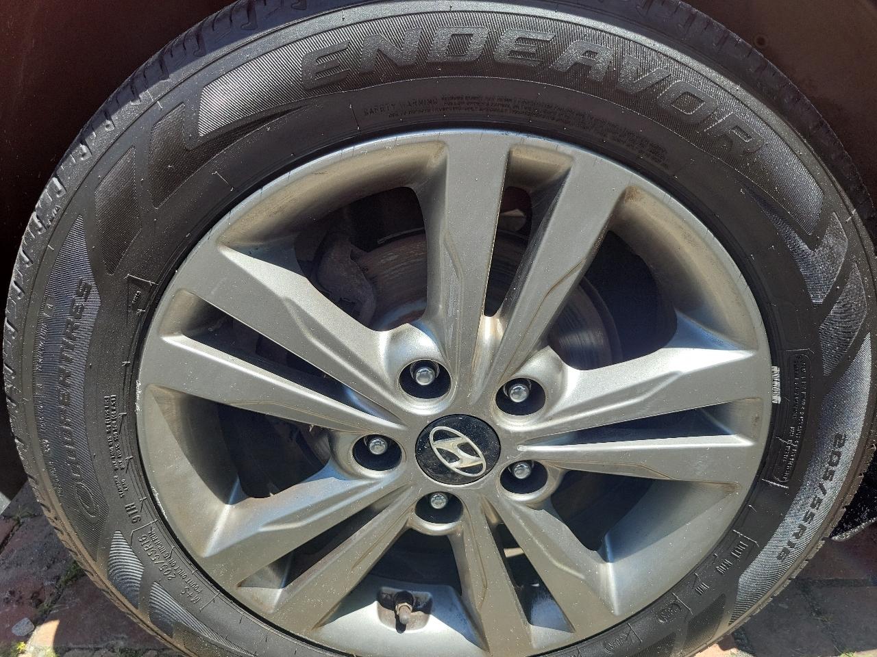 Hyundai Elantra Limited 2018