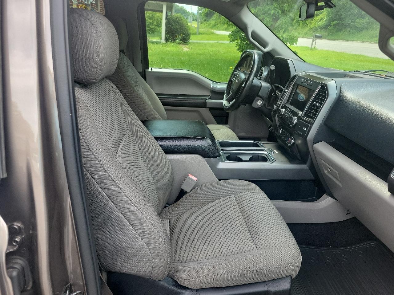 Ford F-150 4WD SuperCab 133" XLT 2018