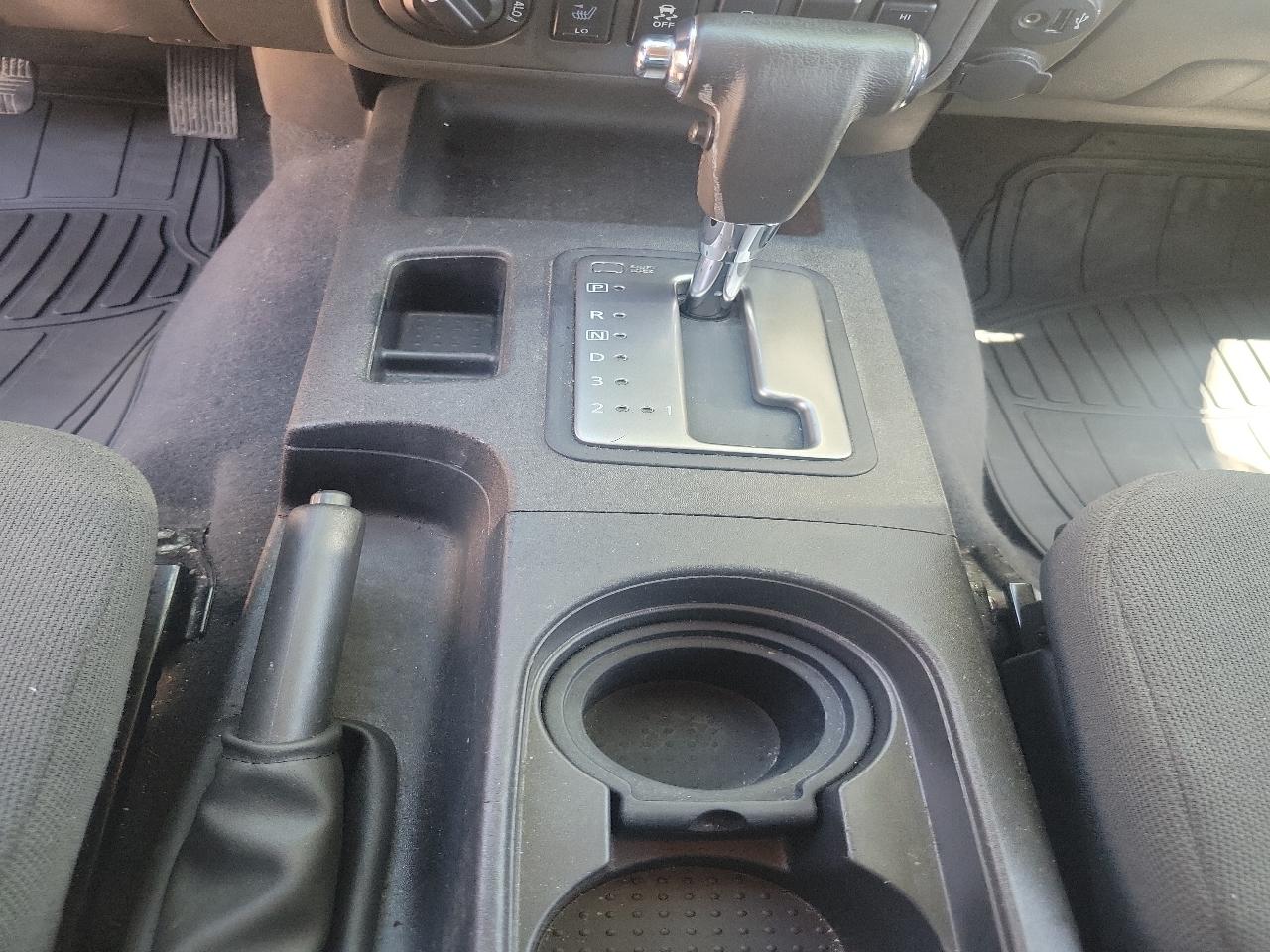 Nissan Frontier PRO-4X King Cab 5AT 4WD 2019