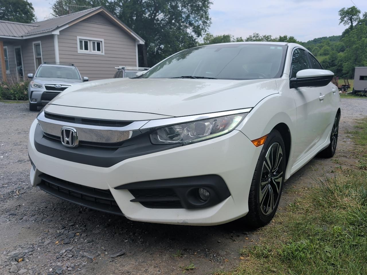 Honda Civic EX-T Sedan 6M 2017