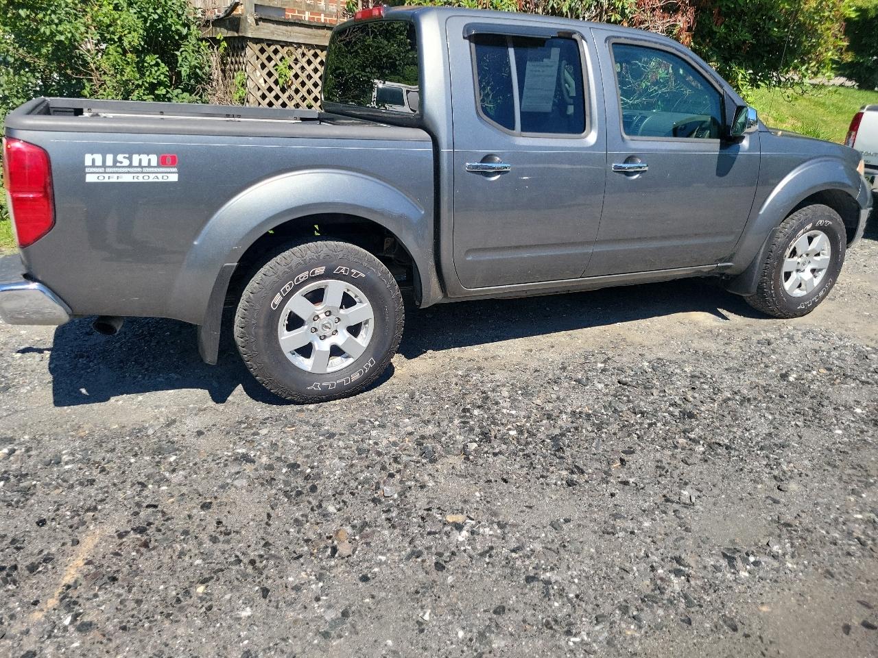 Nissan Frontier LE Crew Cab 4WD 2007