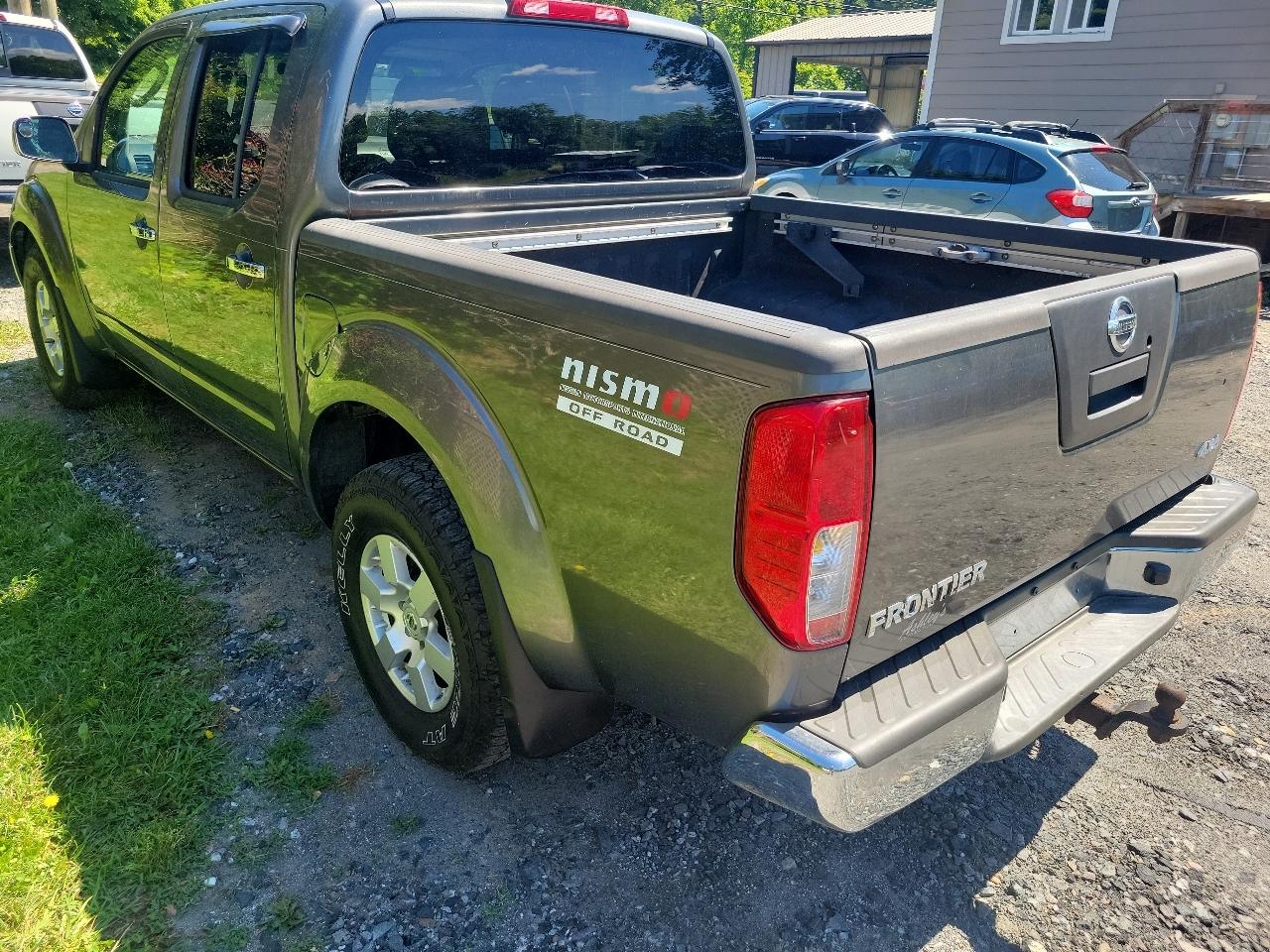 Nissan Frontier LE Crew Cab 4WD 2007