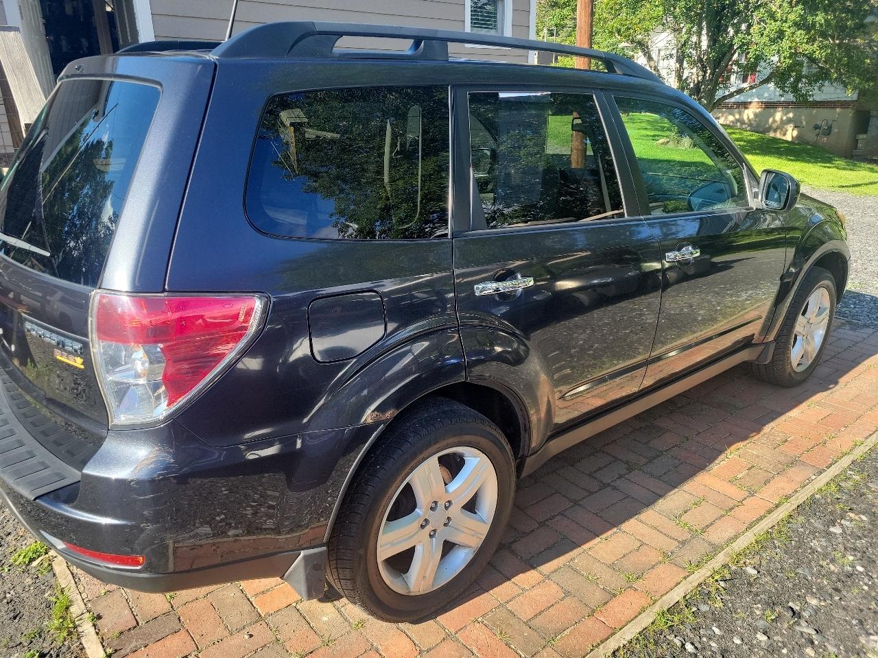 Subaru Forester 2.5X Premium 2010