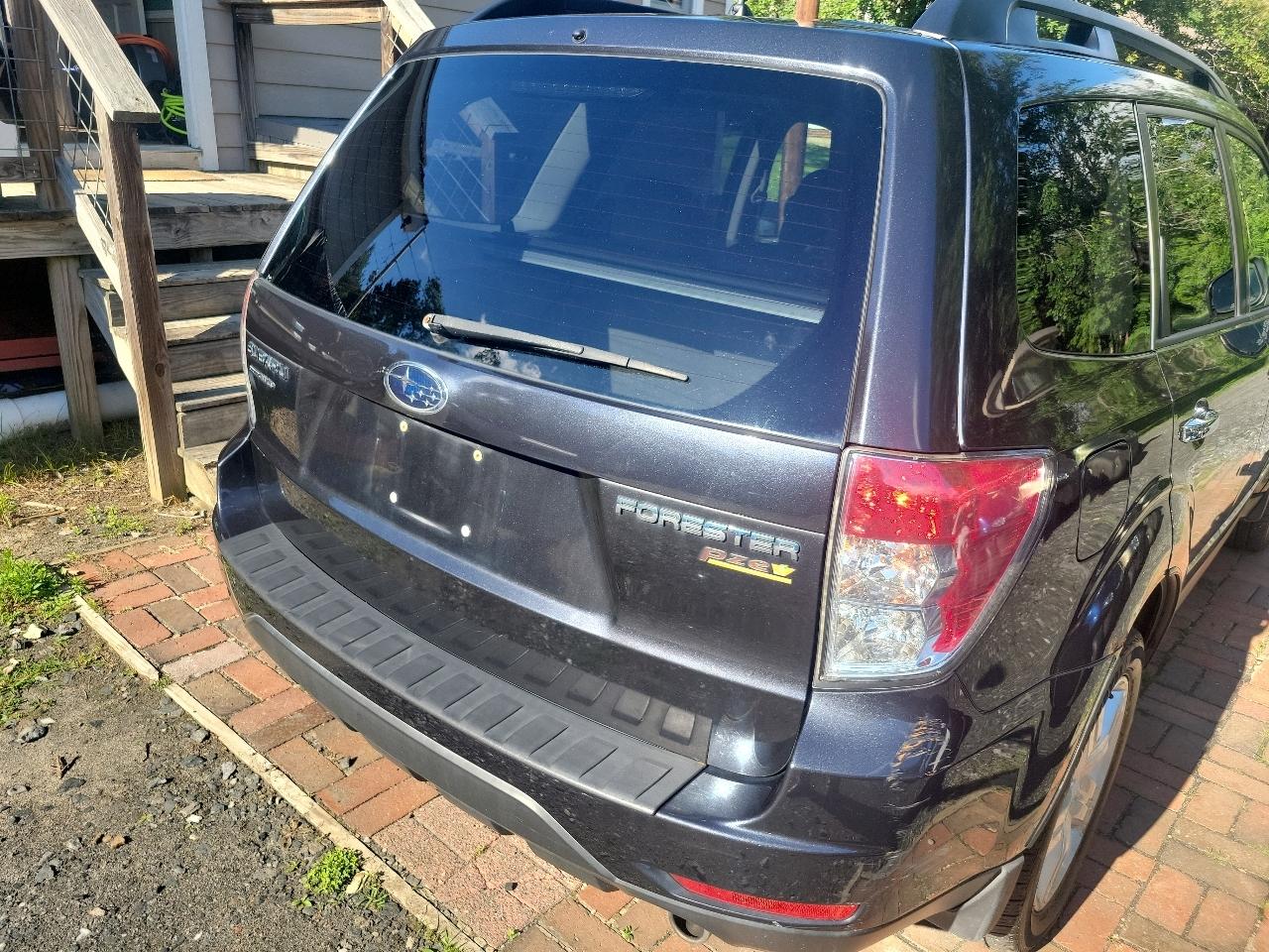Subaru Forester 2.5X Premium 2010