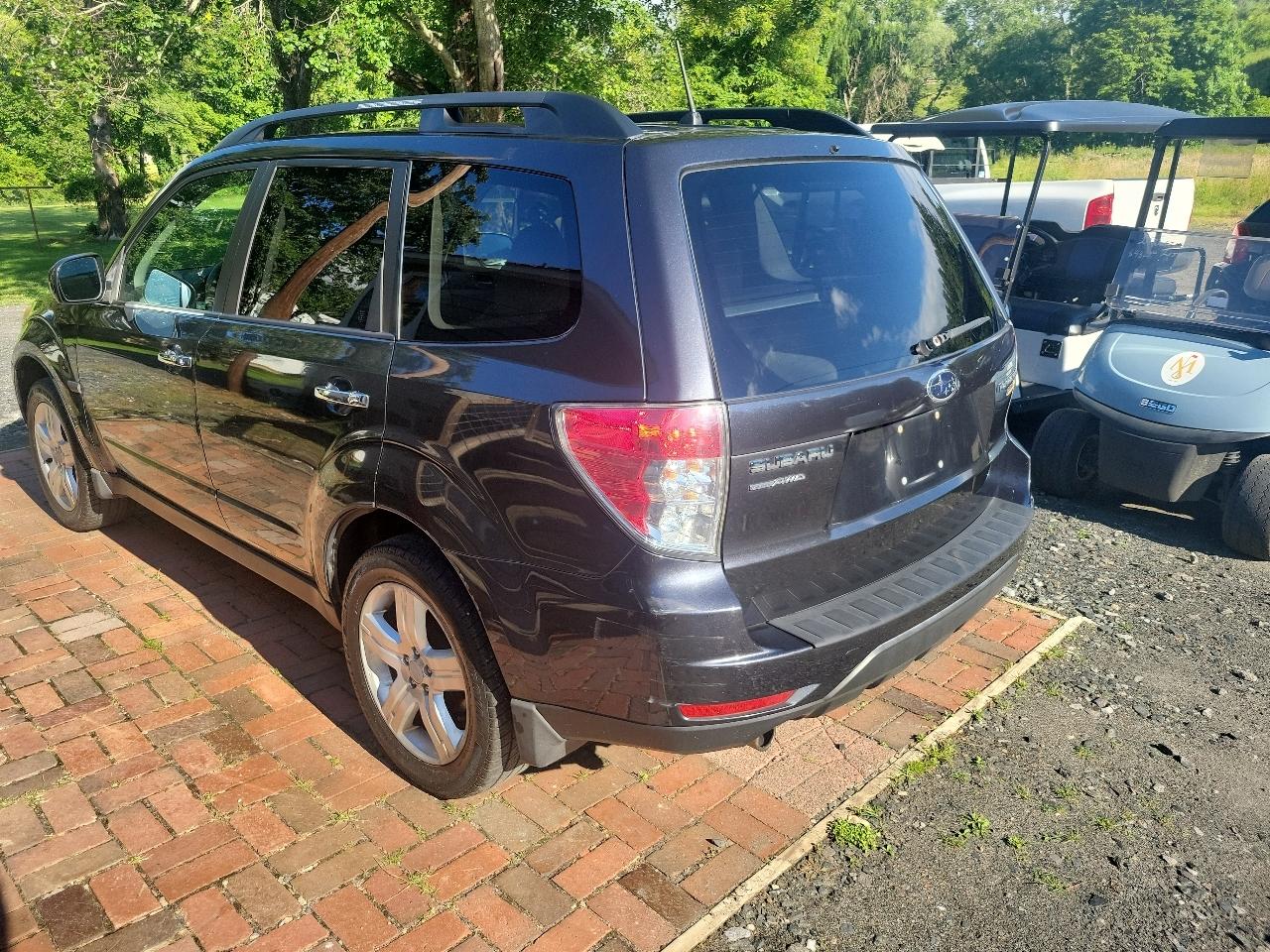 Subaru Forester 2.5X Premium 2010