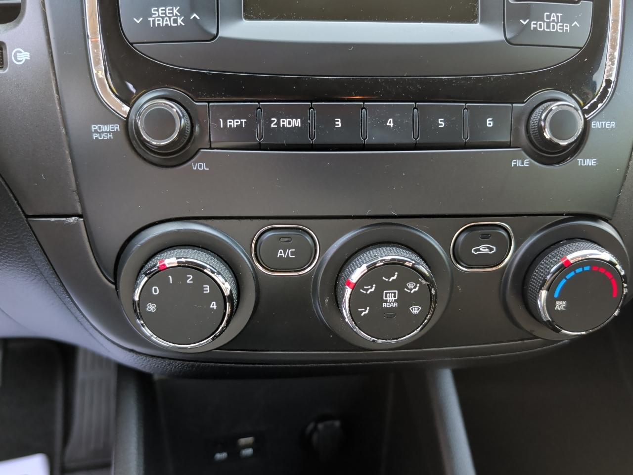Kia Forte LX 6M 2018