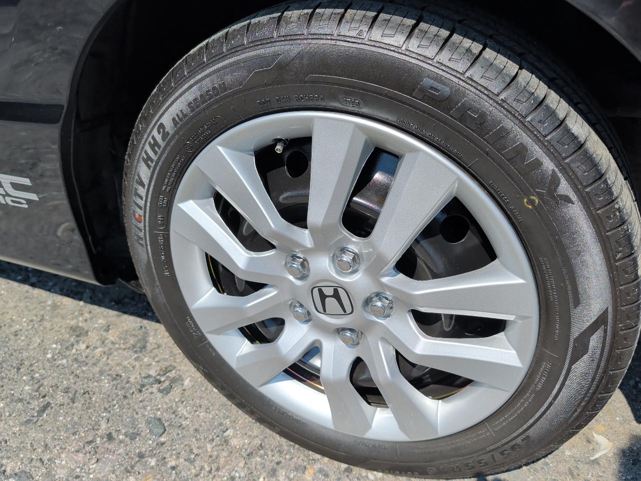 Honda Civic LX Coupe 5-Speed AT 2009