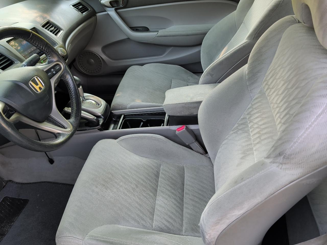 Honda Civic LX Coupe 5-Speed AT 2009