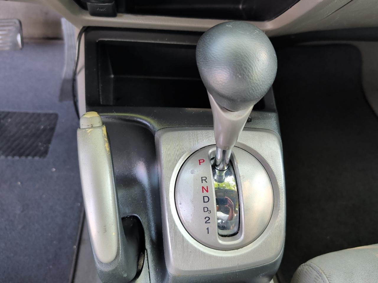 Honda Civic LX Coupe 5-Speed AT 2009