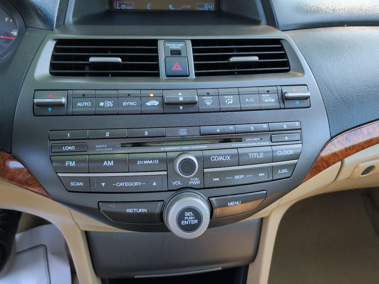 Honda Accord EX-L V-6 Sedan AT 2011