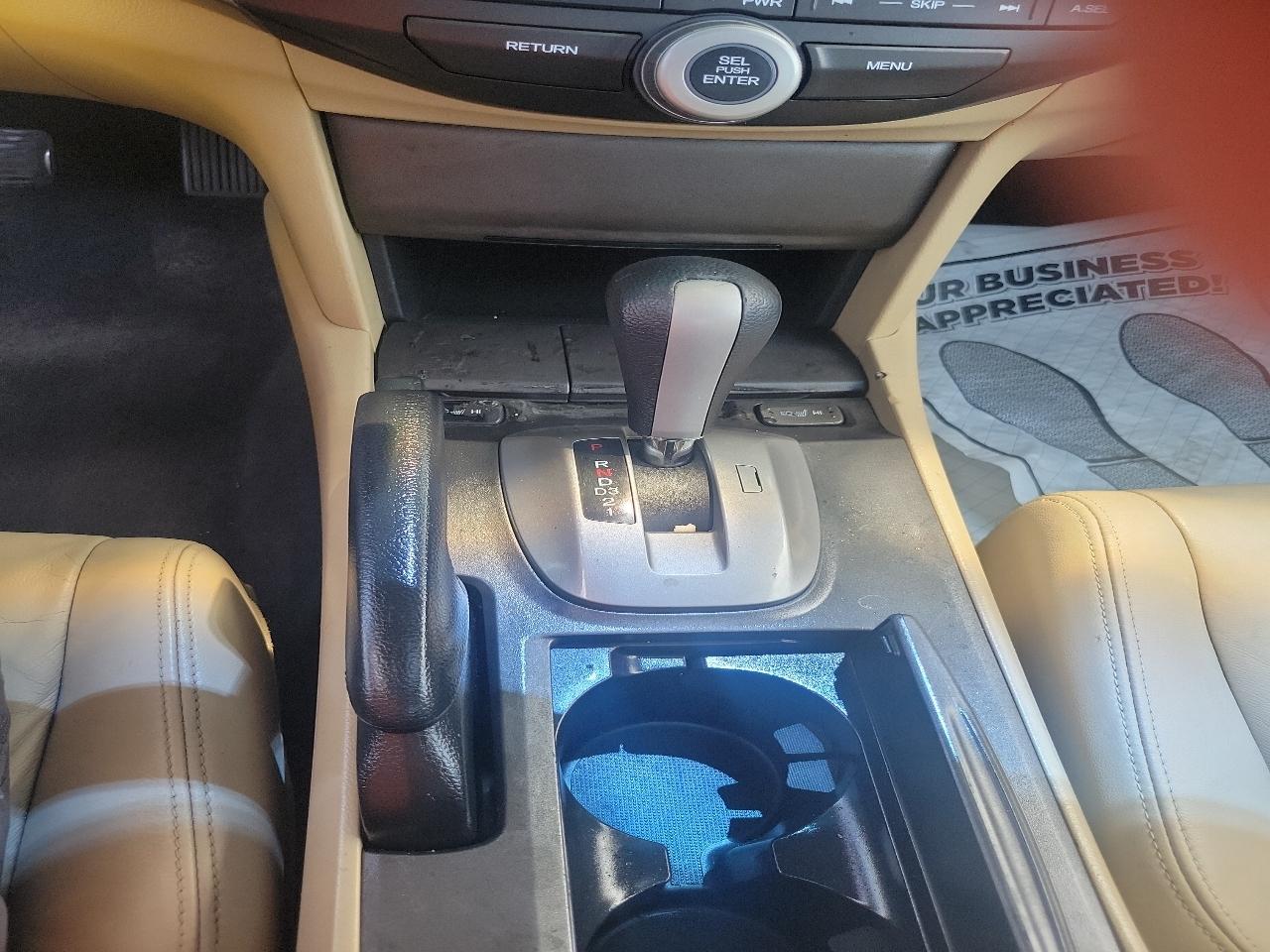 Honda Accord EX-L Coupe AT 2010