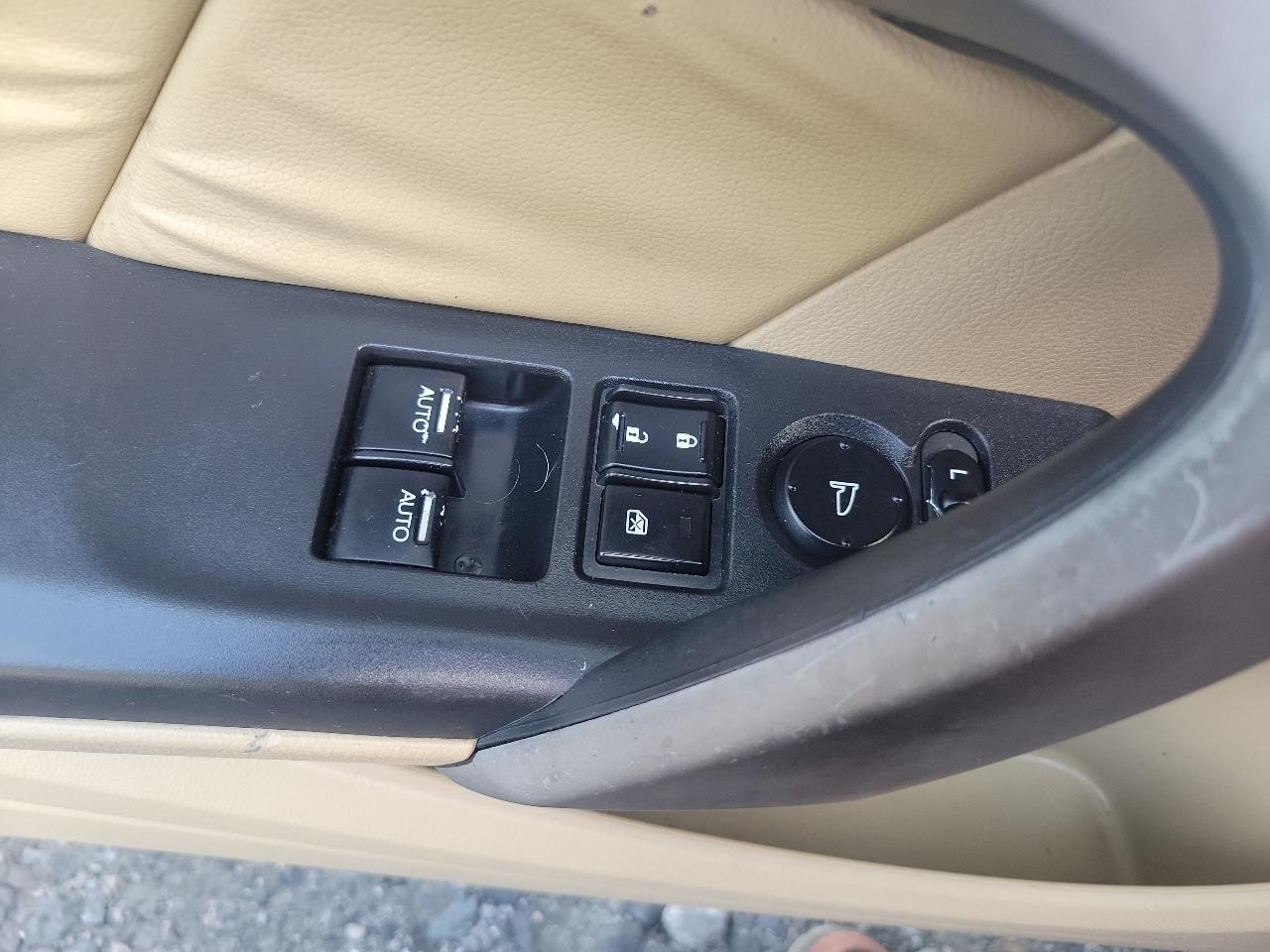 Honda Accord EX-L Coupe AT 2010