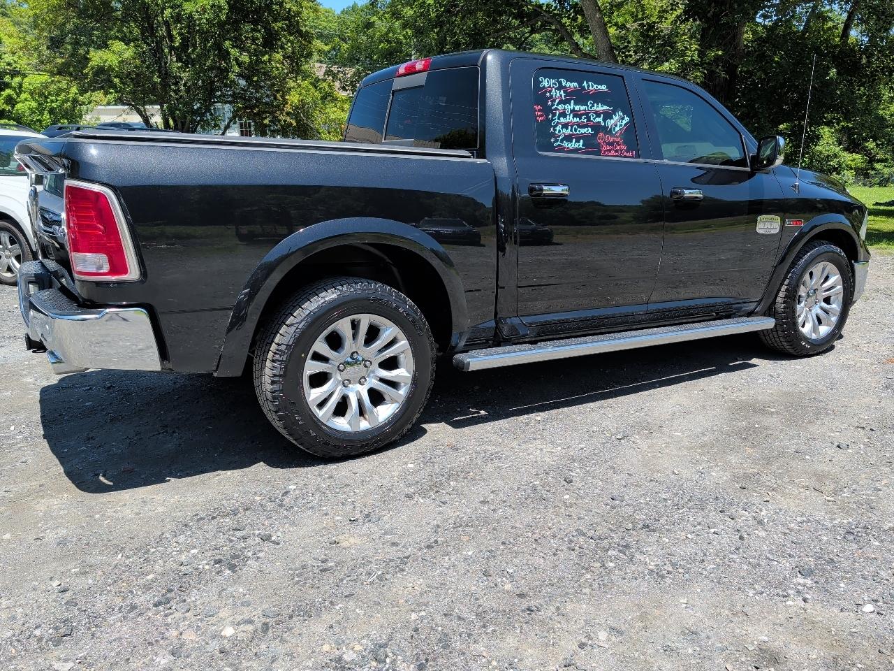 RAM 1500 Longhorn 4x4 Crew Cab 5'7" Box 2015