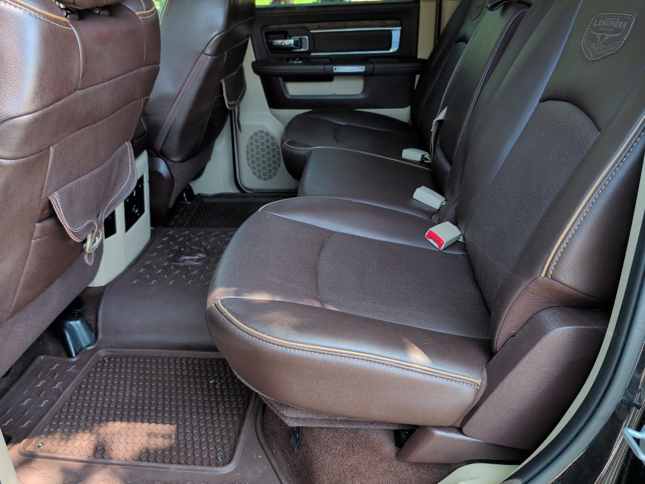 RAM 1500 Longhorn 4x4 Crew Cab 5'7" Box 2015