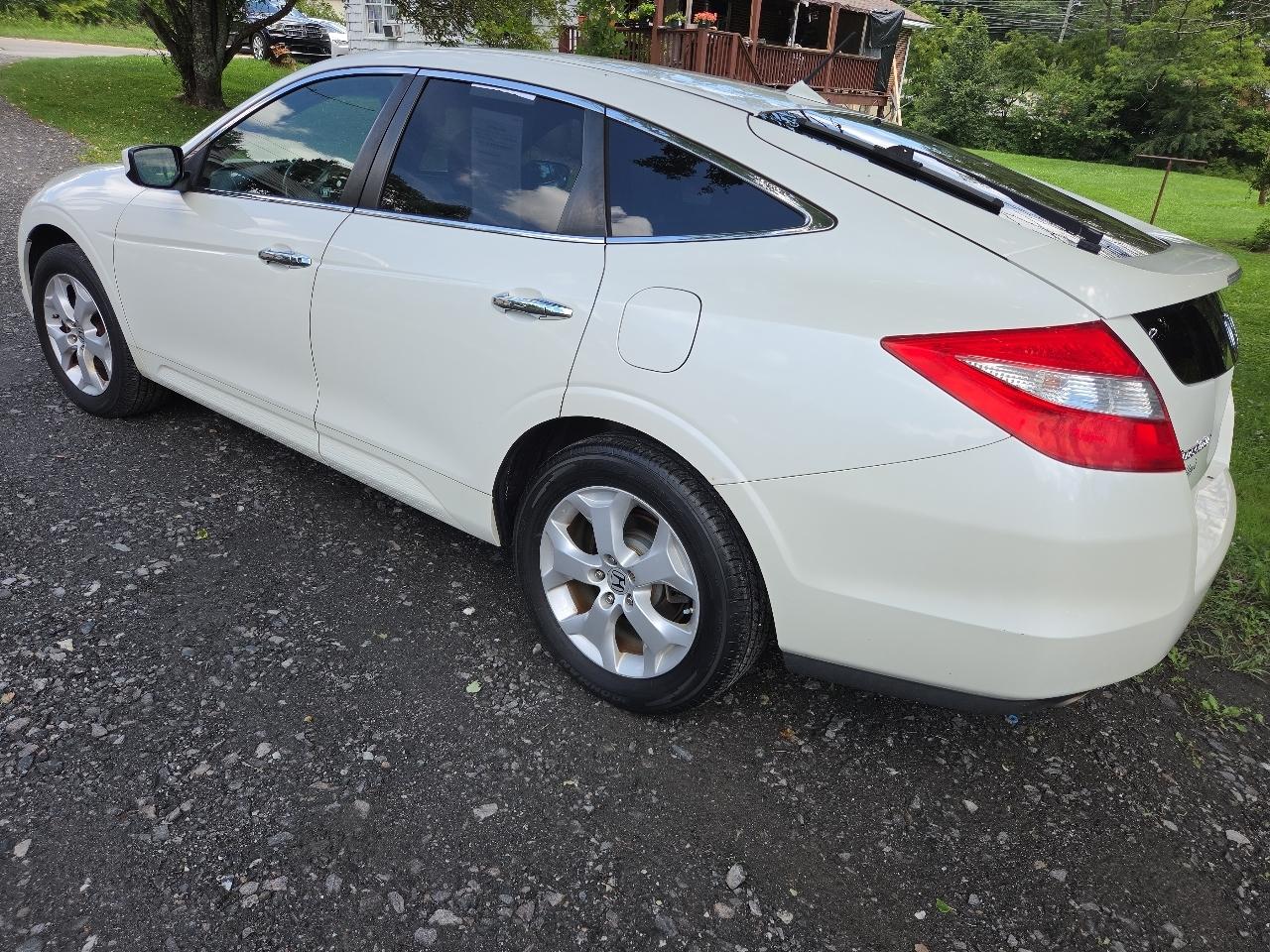 Honda Crosstour EX-L V-6 4WD w/ Navigation 2012