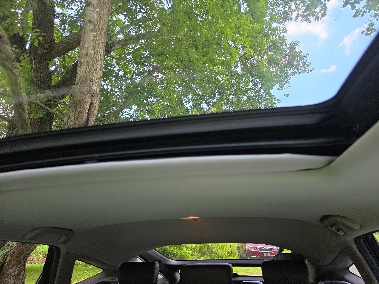 Honda Crosstour EX-L V-6 4WD w/ Navigation 2012
