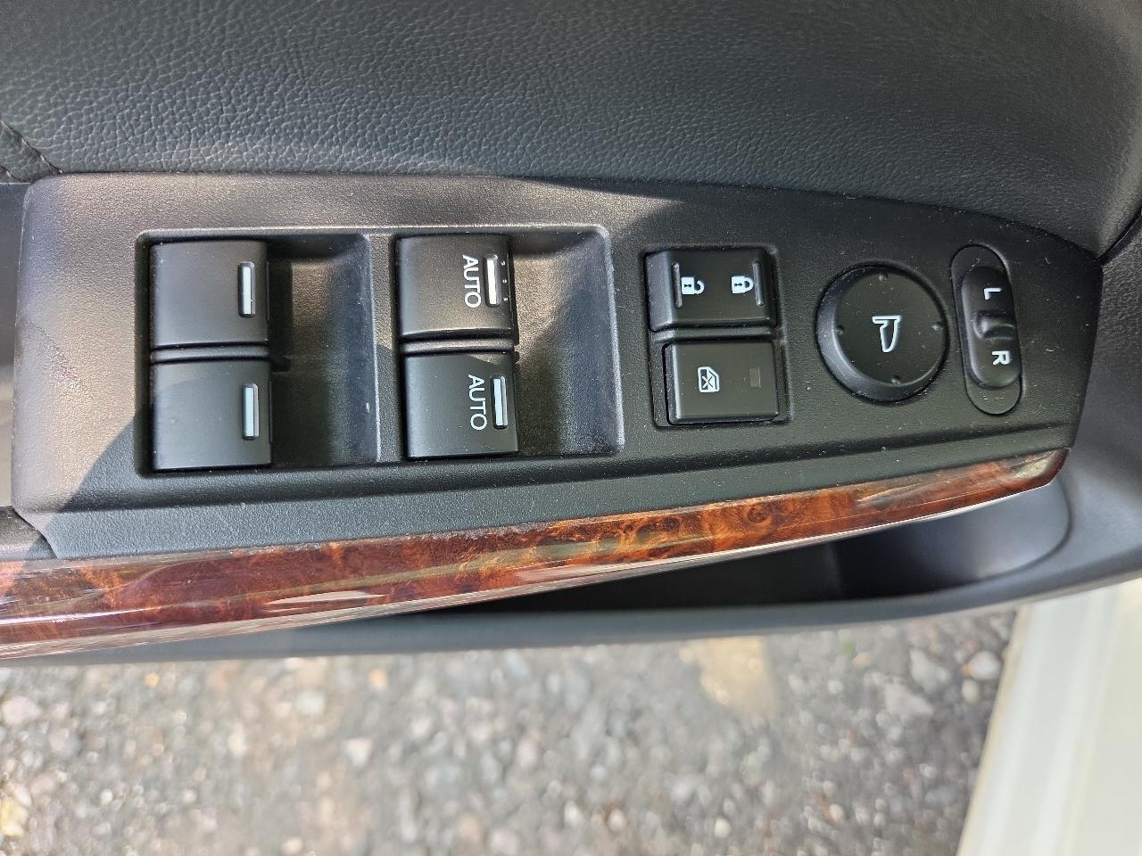Honda Crosstour EX-L V-6 4WD w/ Navigation 2012