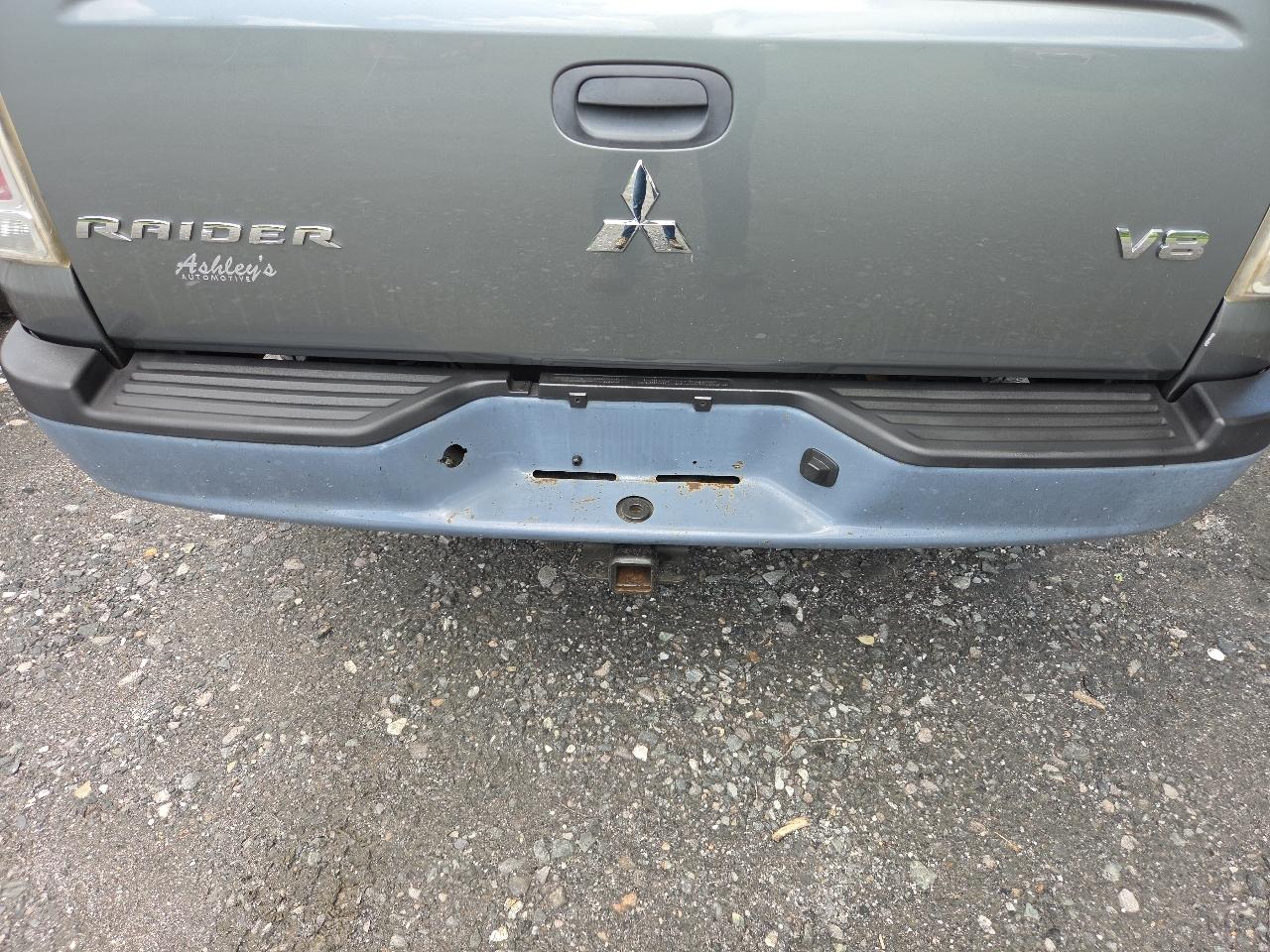 Mitsubishi Raider DuroCross V8 Double Cab 2WD 2006