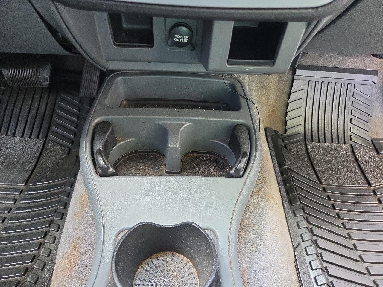 Mitsubishi Raider DuroCross V8 Double Cab 2WD 2006