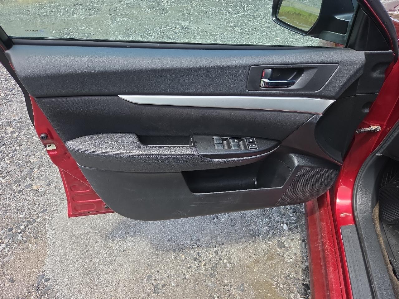 Subaru Legacy 2.5i 2011