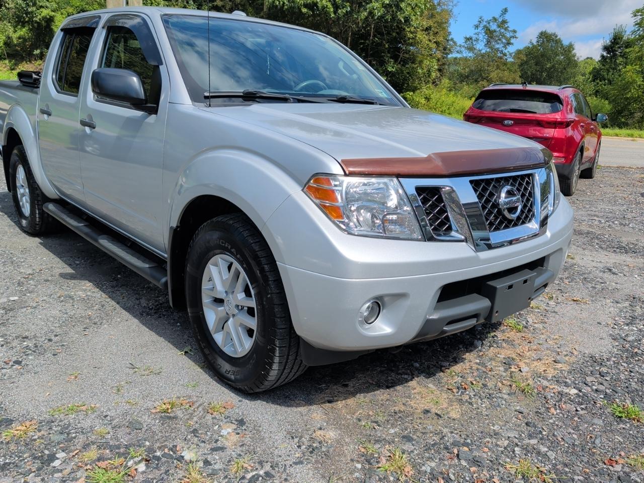 Nissan Frontier PRO-4X Crew Cab 5AT 4WD 2016
