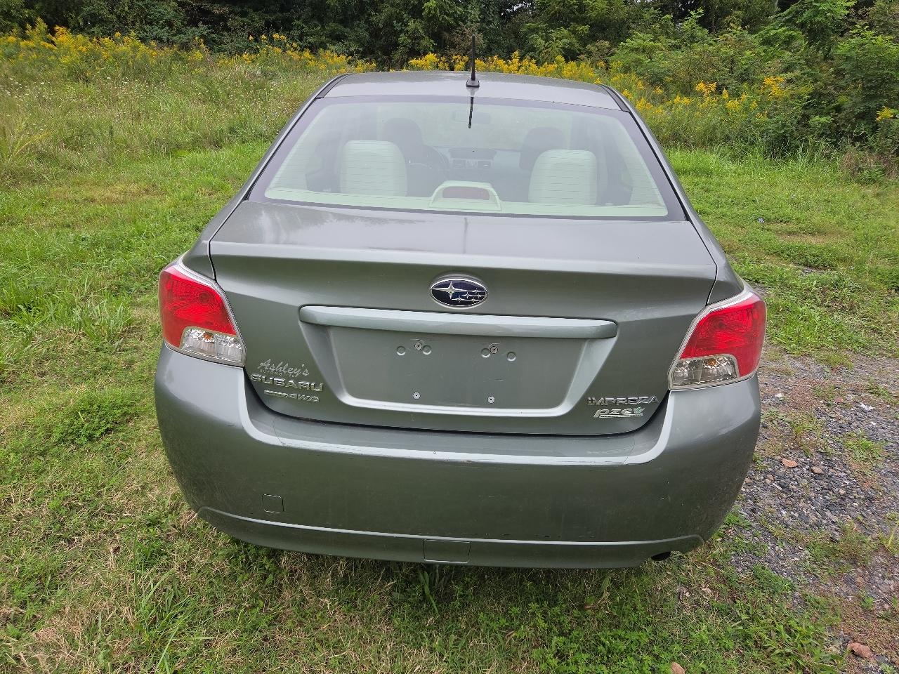 Subaru Impreza 2.0i Premium 4-Door w/All Weather Package 2014