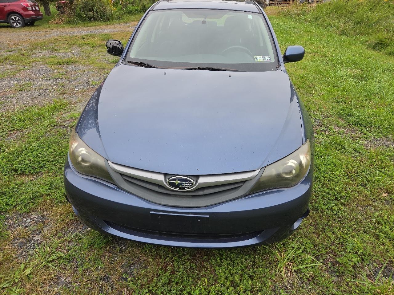 Subaru Impreza 2.5i Premium 5-Door 2011