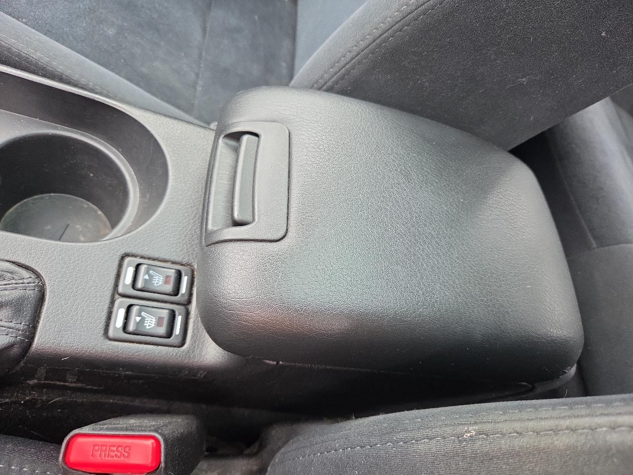 Subaru Impreza 2.5i Premium 5-Door 2011