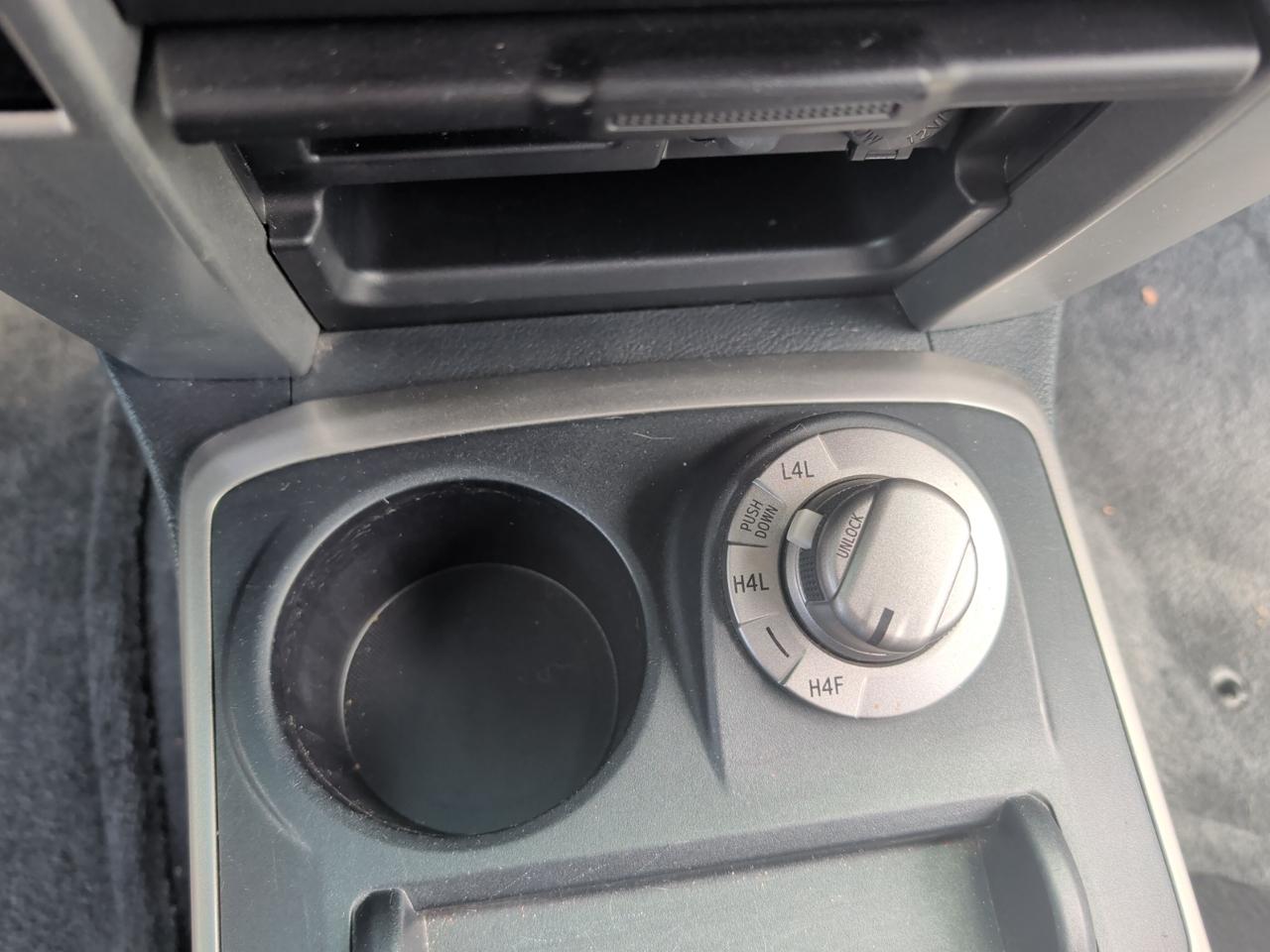 Toyota 4Runner SR5 4WD 2012