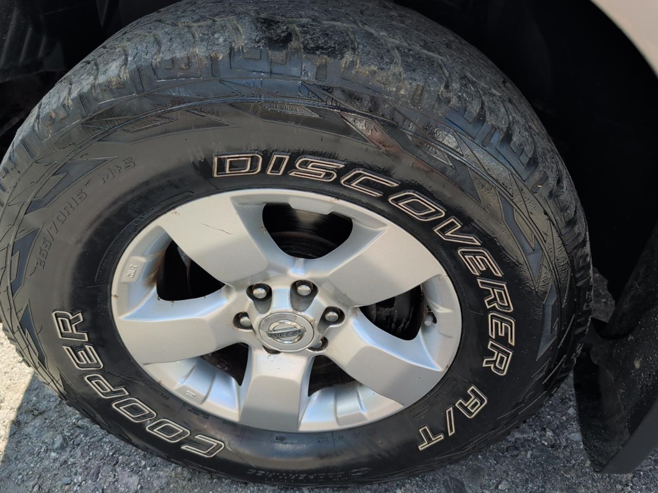 Nissan Frontier King Cab 4x4 SV V6 Auto 2011