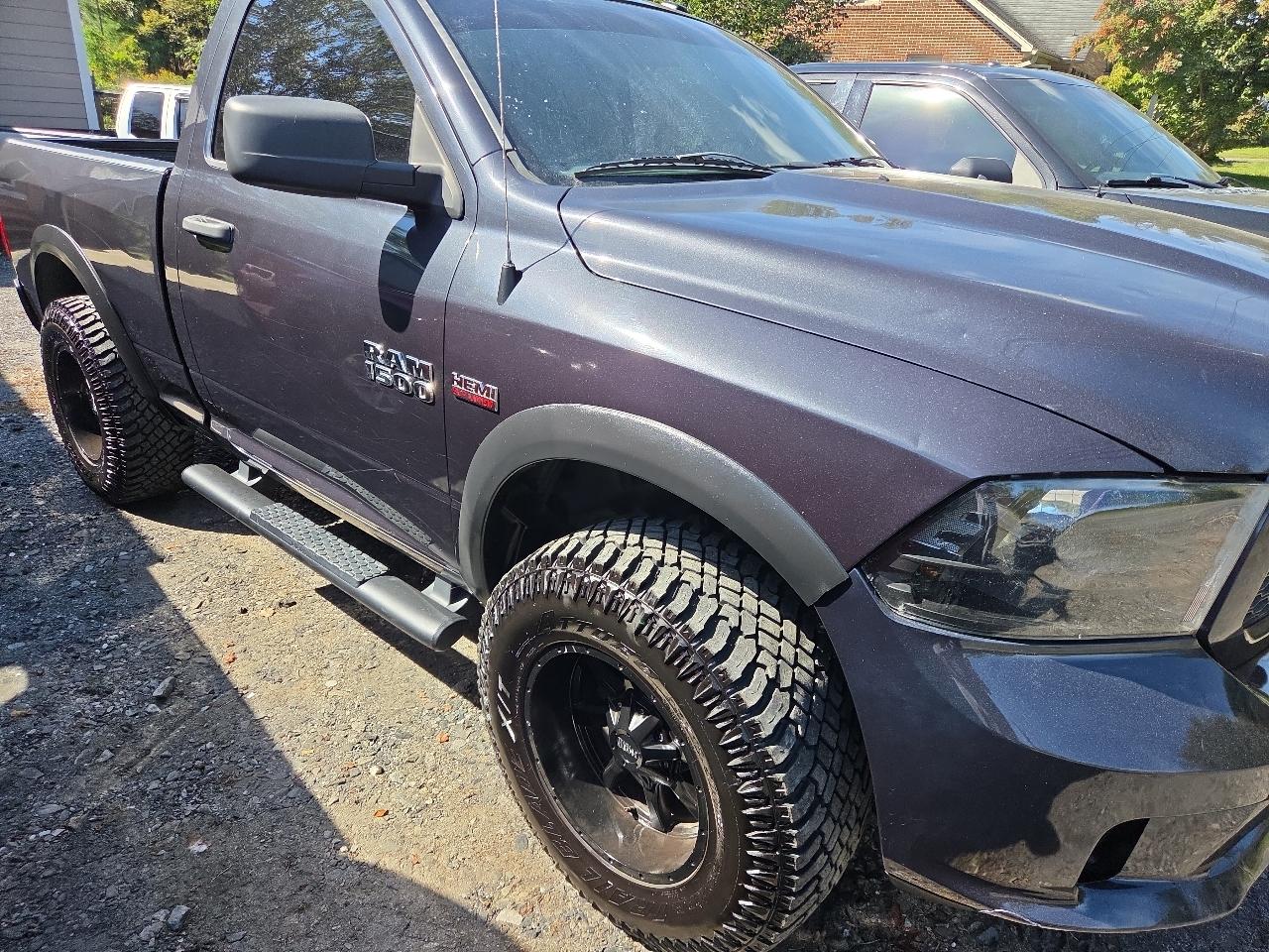 RAM 1500 4WD Reg Cab 120.5" Outdoorsman 2014