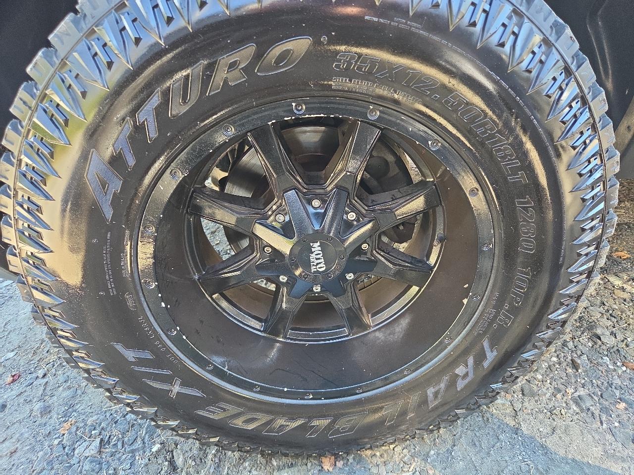 RAM 1500 4WD Reg Cab 120.5" Outdoorsman 2014