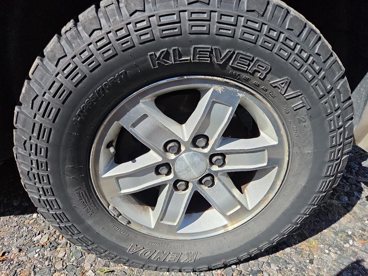 GMC Sierra 1500 4WD Crew Cab 143.5" SLE 2009