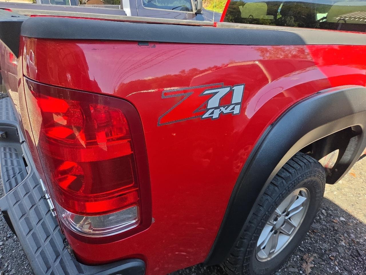 GMC Sierra 1500 4WD Crew Cab 143.5" SLE 2009