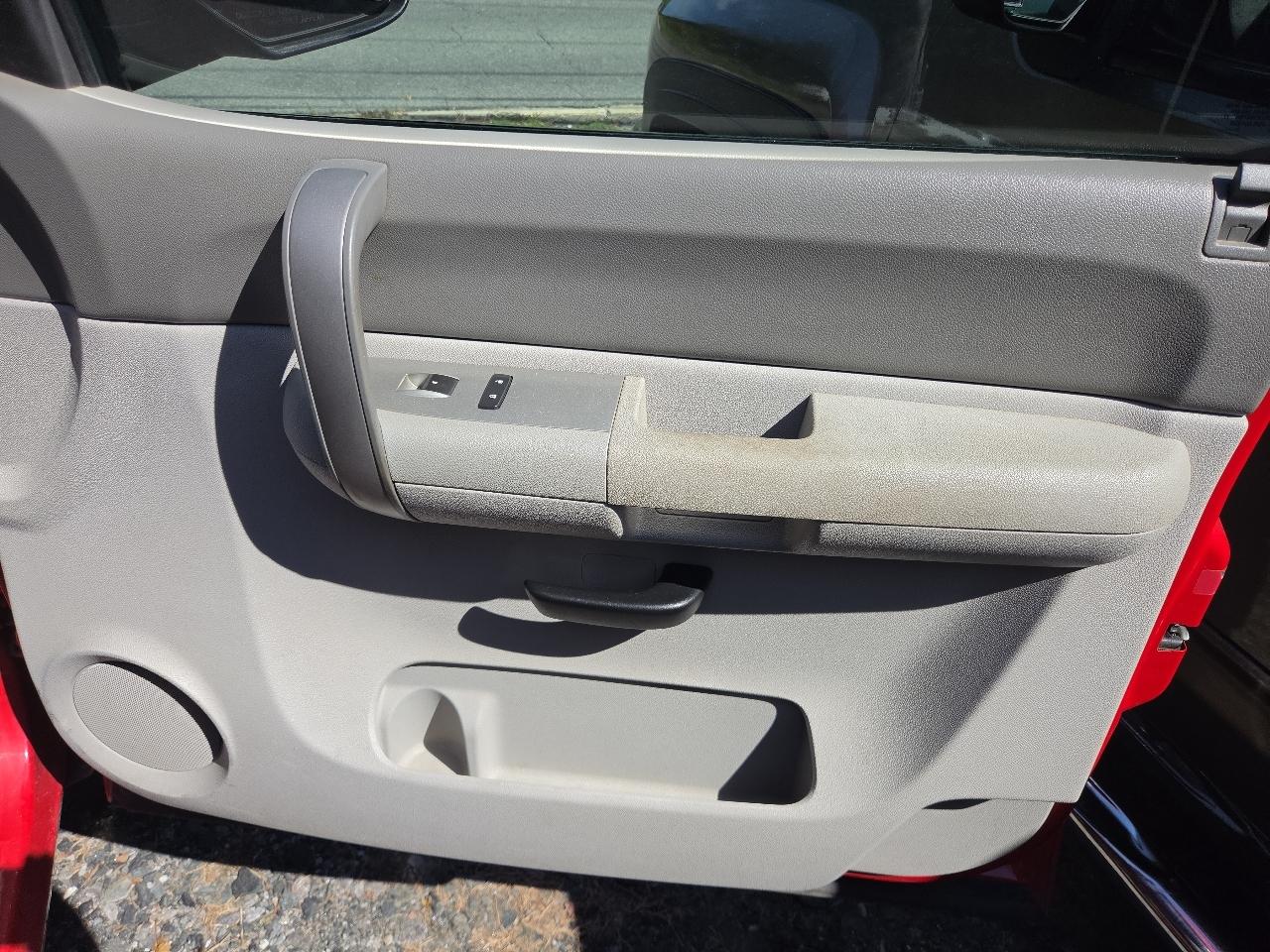 GMC Sierra 1500 4WD Crew Cab 143.5" SLE 2009
