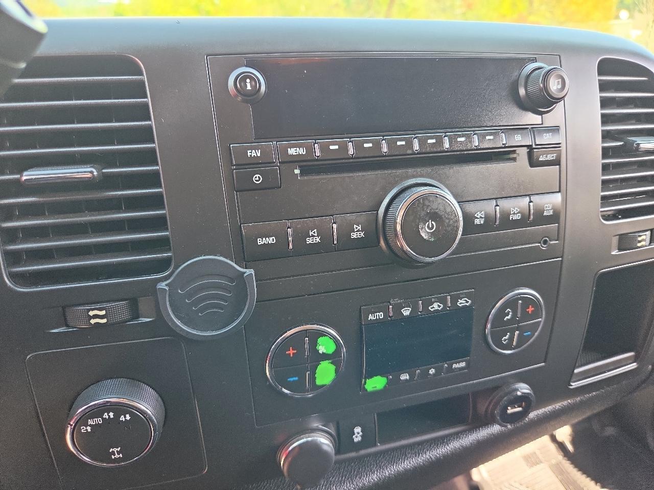 Chevrolet Silverado 1500 Long Bed 4WD 2013