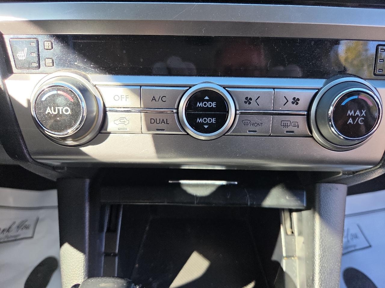 Subaru Legacy 2.5i Premium 2015