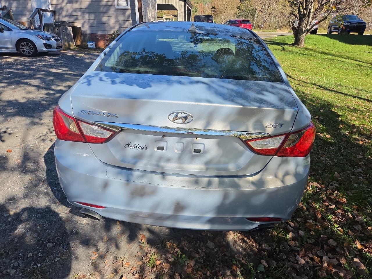 Hyundai Sonata Limited Auto 2013
