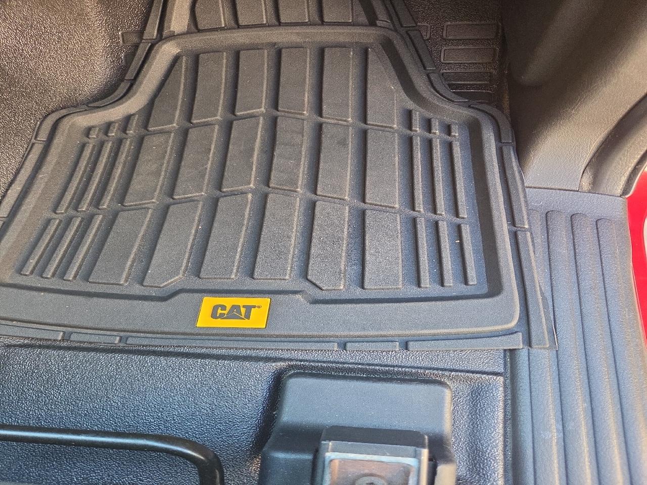 Ford Explorer Sport Trac XLT 4.0L 4WD 2010