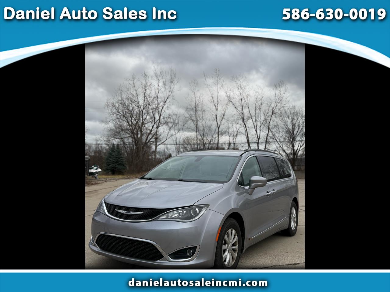 2017 Chrysler Pacifica Touring-L