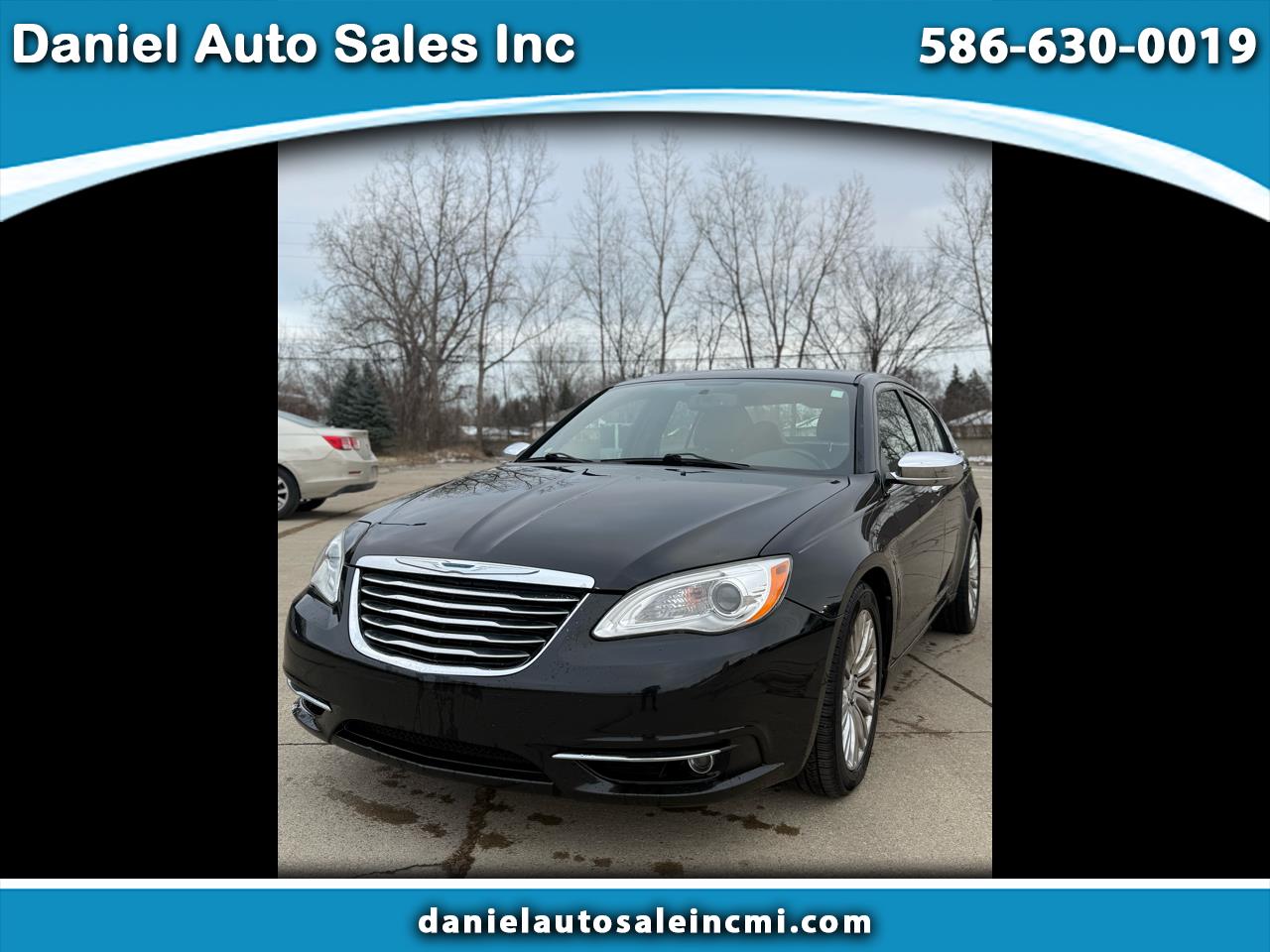 2011 Chrysler 200 Limited's photo