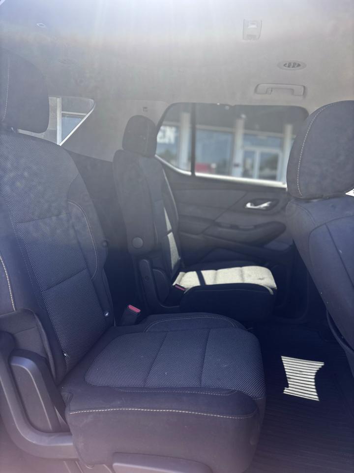 Chevrolet Traverse photo 9